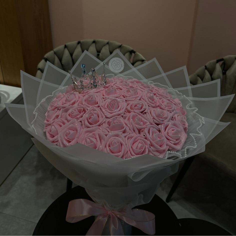 Blossom Rosenstrauß® | 𝗥𝗼𝘆𝗮𝗹-𝗚𝗹𝗶𝘁𝘇𝗲𝗿-𝗦𝘁𝗼𝗳𝗳𝗿𝗼𝘀𝗲𝗻